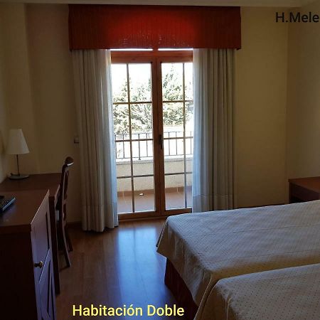 Hotel Meleiros Castro De Sanabria Exterior foto